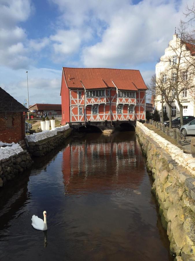 Emilias Hues, Reethaus In Der Bucht Von Wismar 齐罗 外观 照片